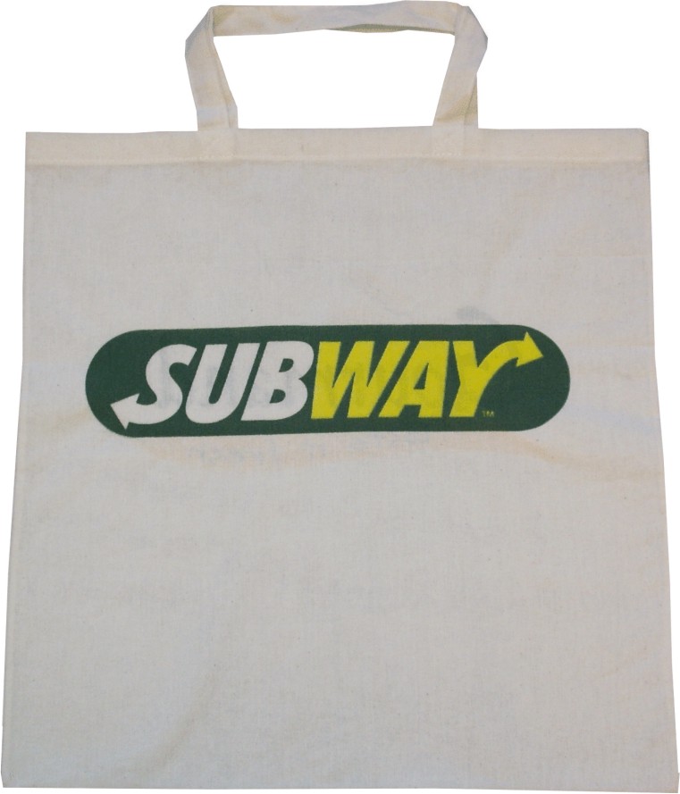 Torba bawełniana z nadrukowanym logo Subway, uchwyty u góry, widoczne lekkie zabrudzenia.